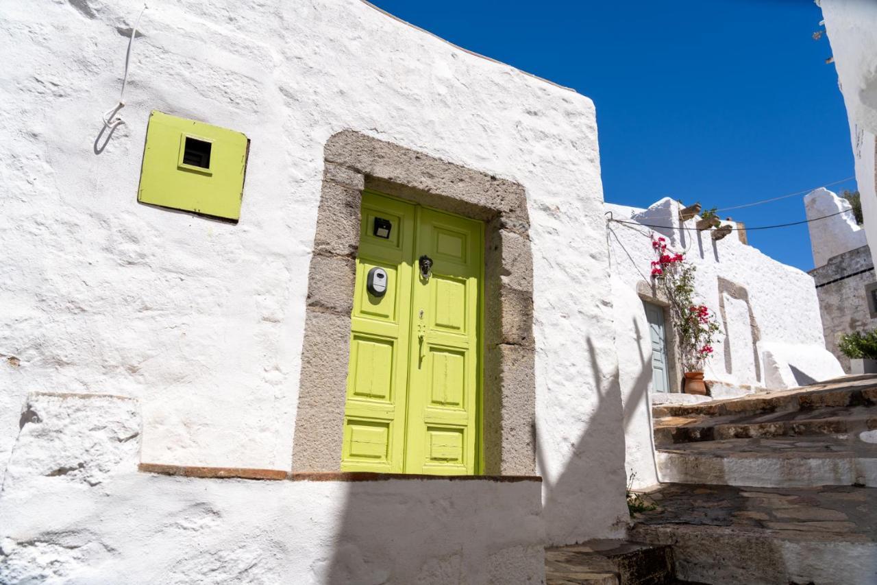 Апартаменты Vintage White House Patmos Экстерьер фото